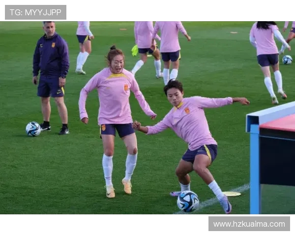 中国女足与西班牙女足激战正酣比分揭晓引发热议