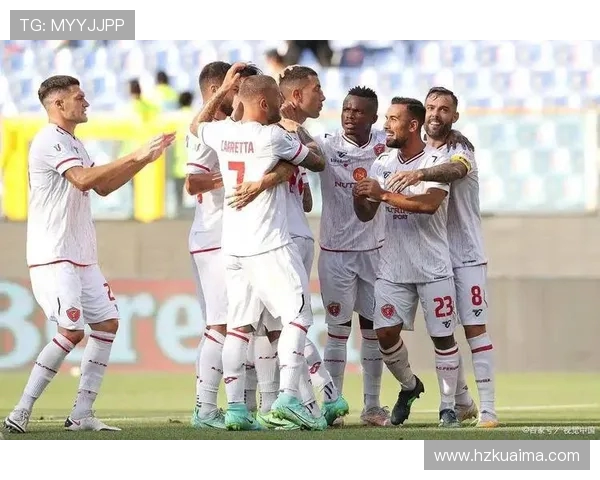 哥伦比亚与卡塔尔精彩对决集锦回顾赛场瞬间与精彩进球一网打尽